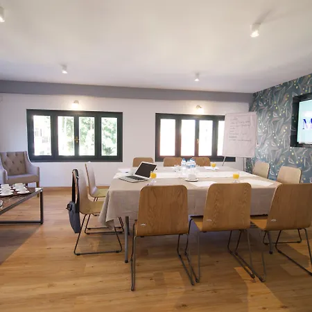 Mirabel Citycenter Hotel 2*