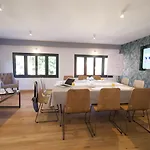 Mirabel Citycenter Ξενοδοχείο 2*
