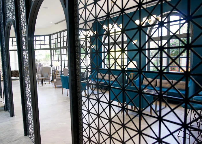 Hotel Mirabel Citycenter 2*