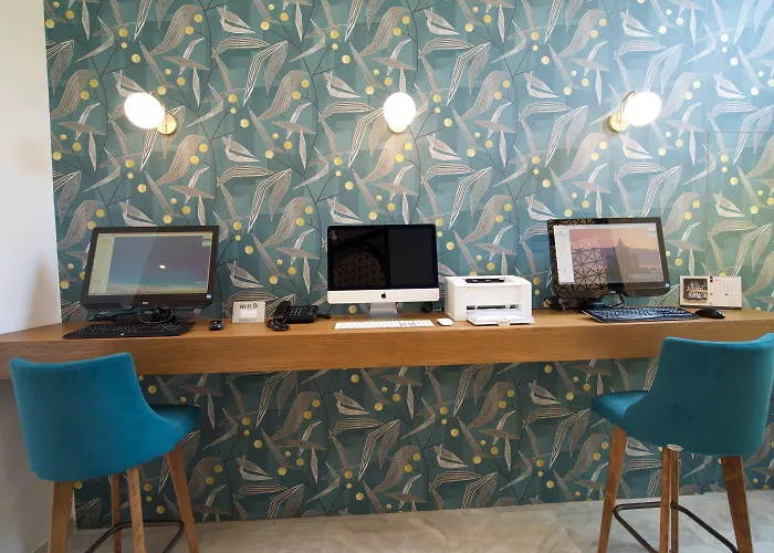 Mirabel Citycenter Hotel 2*