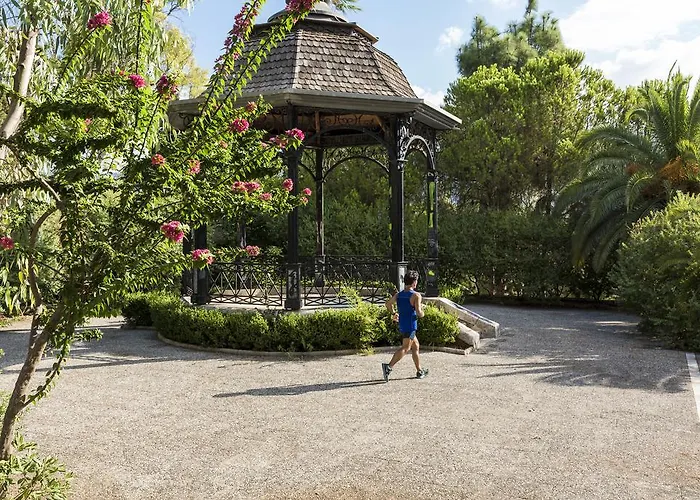 Hotel Mirabel Citycenter 2*